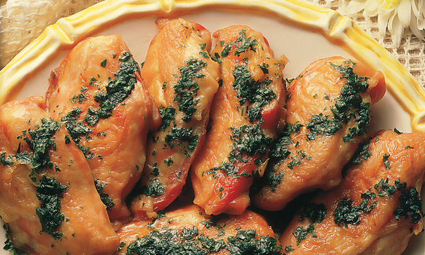 Frango assado com salsa e limão
