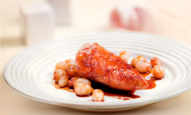 Frango com cebolas caramelizadas