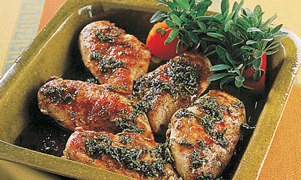 Frango ao molho de ervas frescas
