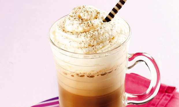 Frapê de café com chantilly