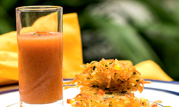Gaspacho com latkes