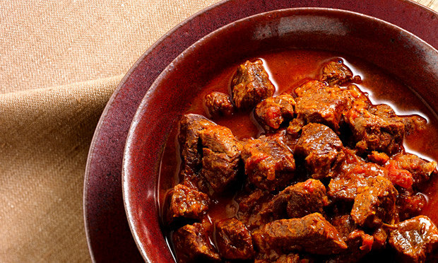 Goulash com batata corada