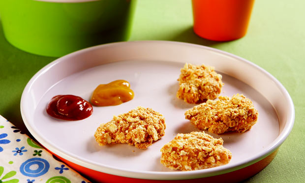 Iscas crocantes de frango