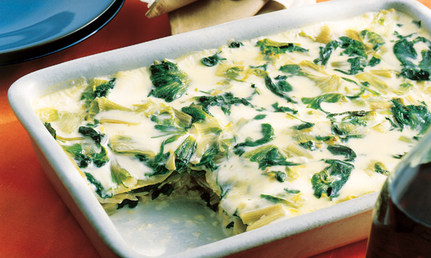 Lasanha de escarola e anchova
