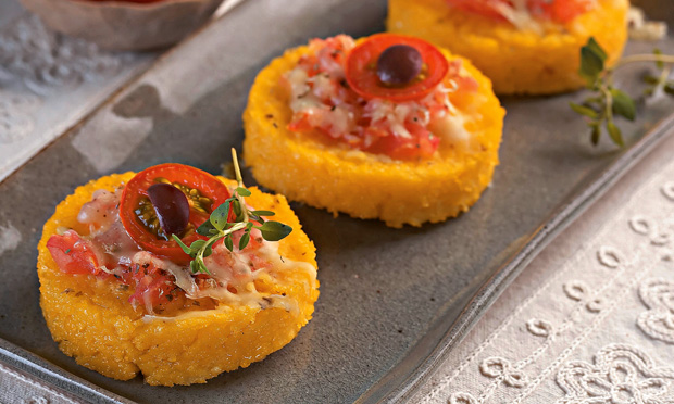 Minipizza de polenta