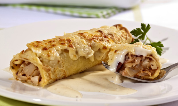 Panqueca de palmito gratinada