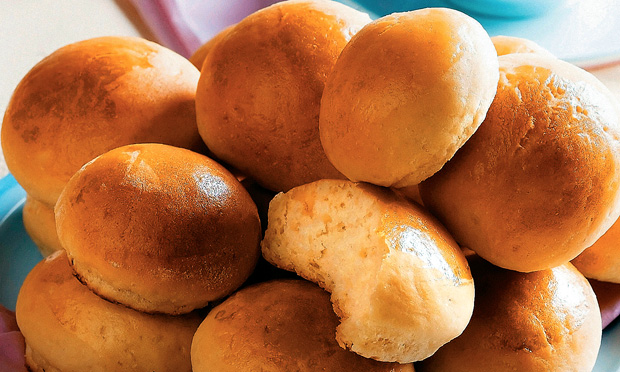 Pão de batata com maionese