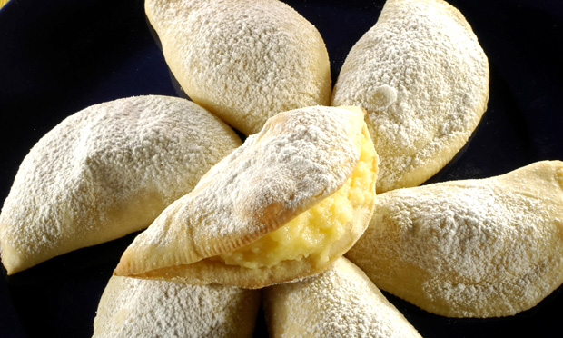 Pastéis com creme