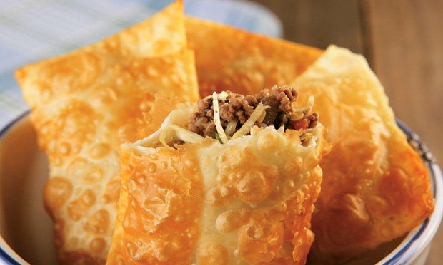 Pastel de carne moída e repolho