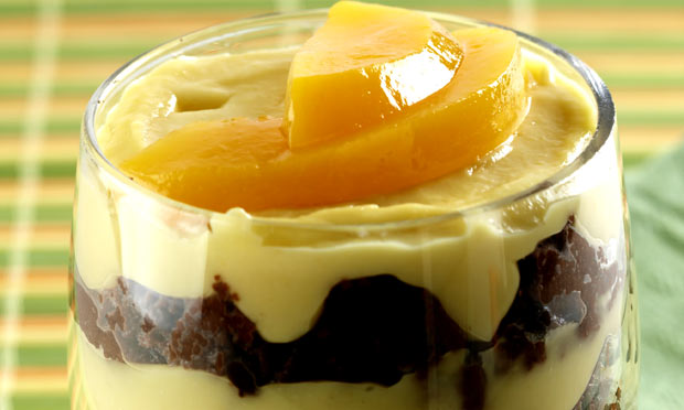 Pavê de pêssego com cookies