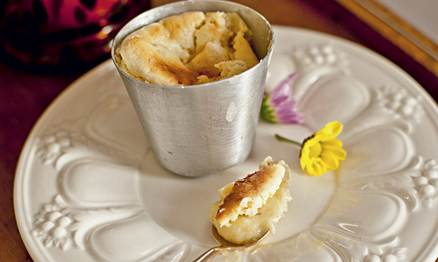 Petit gateau com limão siciliano