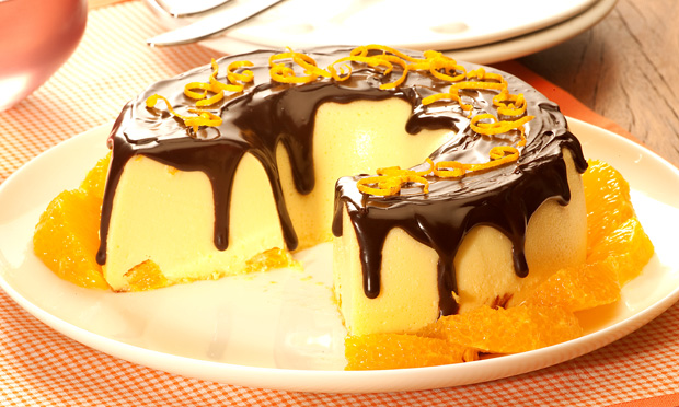 Pudim de laranja e chocolate