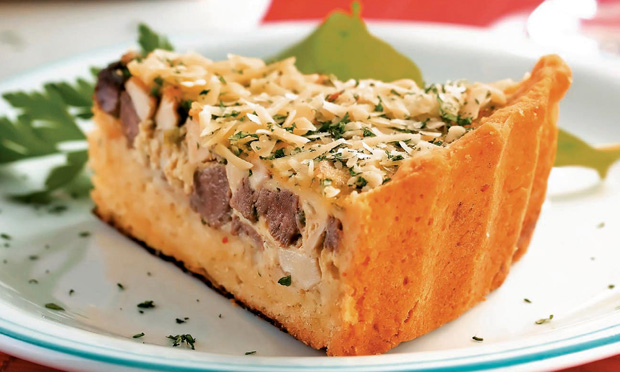 Quiche de palmito e carne