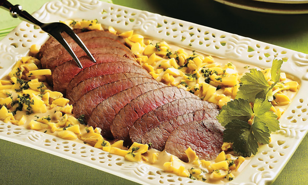 Rosbife com molho de cogumelo