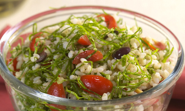 Salada de arroz integral