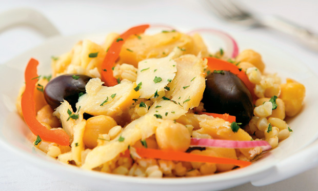 Salada de bacalhau com grãos