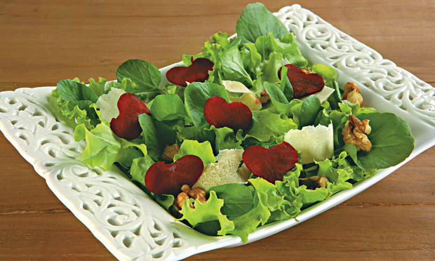 Salada de folhas verdes