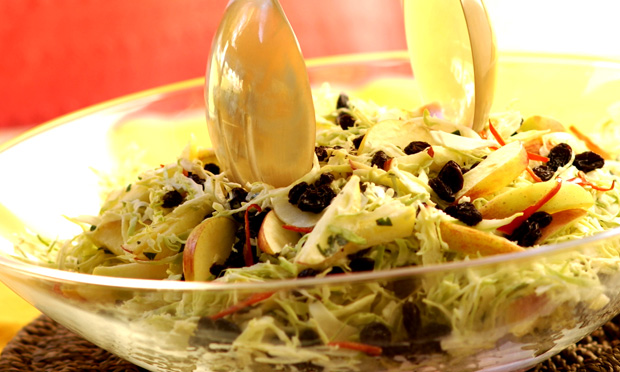 Salada de repolho com maçã