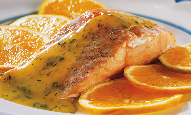 Salmão com creme de laranja