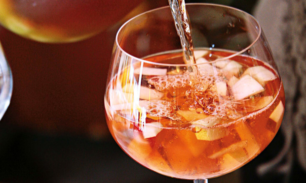 Sangria tradicional de vinho tinto
