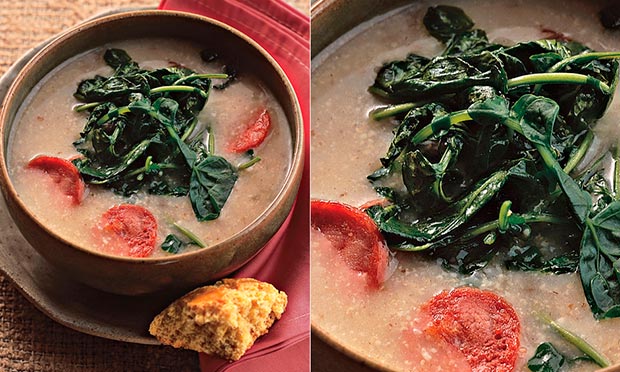 Sopa de aveia com linguiça e agrião