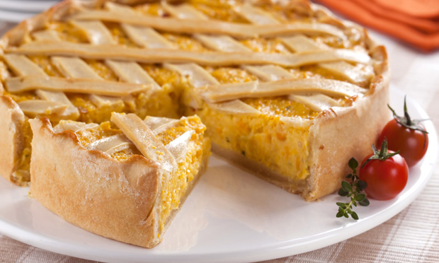 Torta cremosa de milho-verde