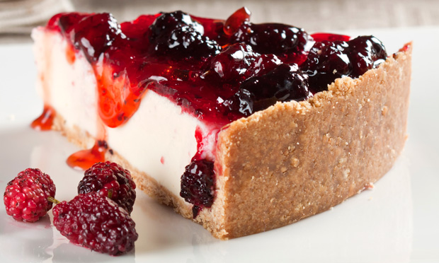 Torta de amora com iogurte