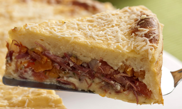 Torta prática de batata com carne-seca e abóbora