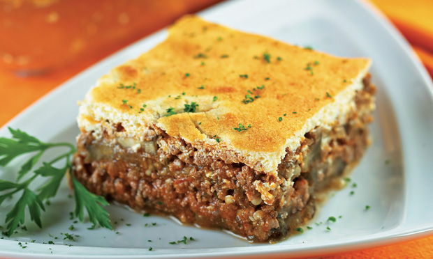 Torta grega com cream cheese (mussaka)