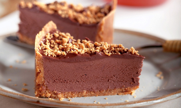 Torta de paçoquinha e chocolate