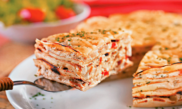Torta panqueca com palmito