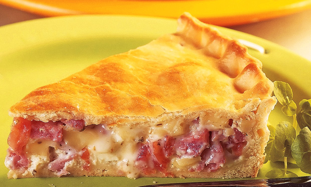 Torta de queijo e linguiça