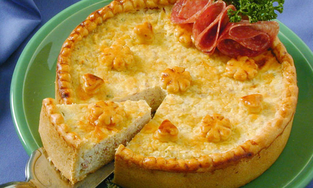 Torta de ricota com salame