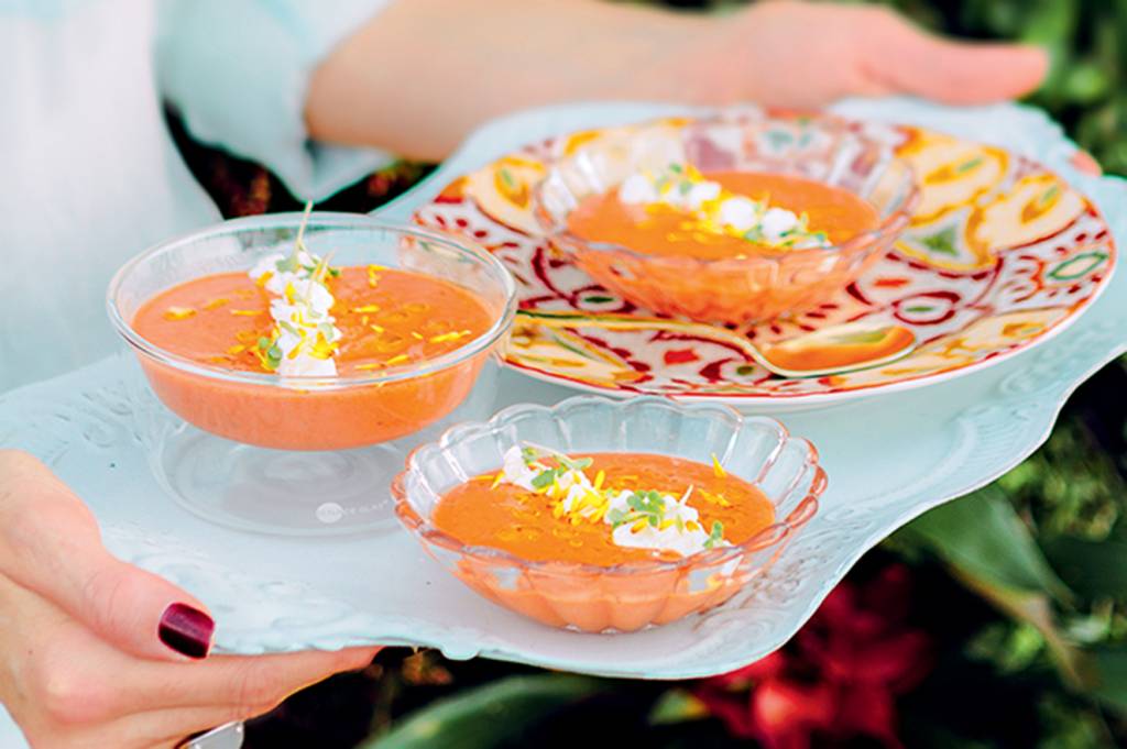 Gazpacho de morango e queijo