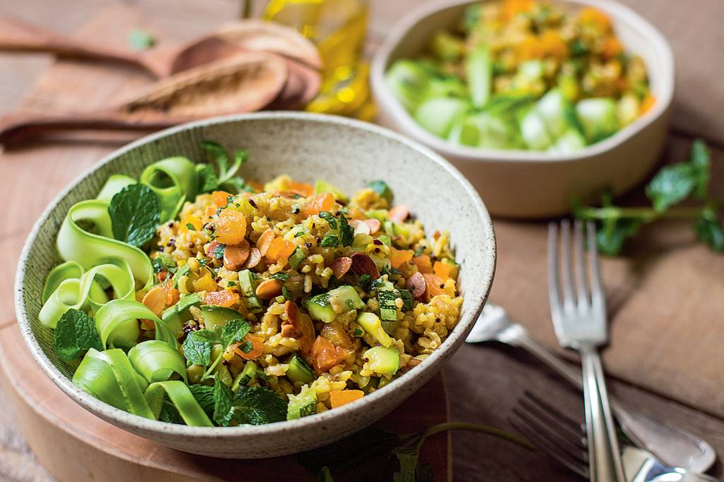 Salada de grãos com especiarias