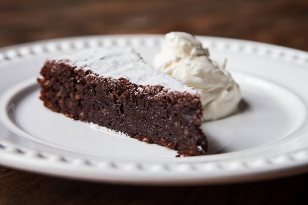 Torta Cioccolato com Amêndoas