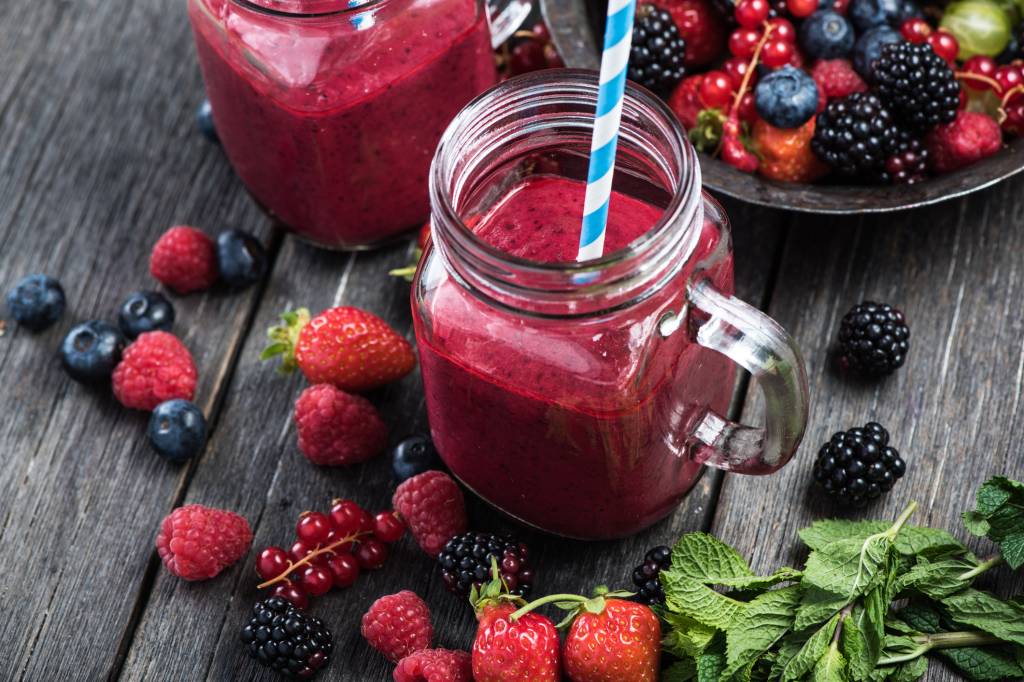 Suco antioxidante de frutas vermelhas