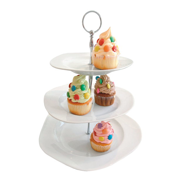 7. Suporte triplo para doces YOI Winston (30 x 30 x 35 cm), de porcelana. Custa R$ 100,50 em <a href="https://abr.ai/suporte-doces-branco" target="_blank" rel="noopener">abr.ai/suporte-doces-branco</a>