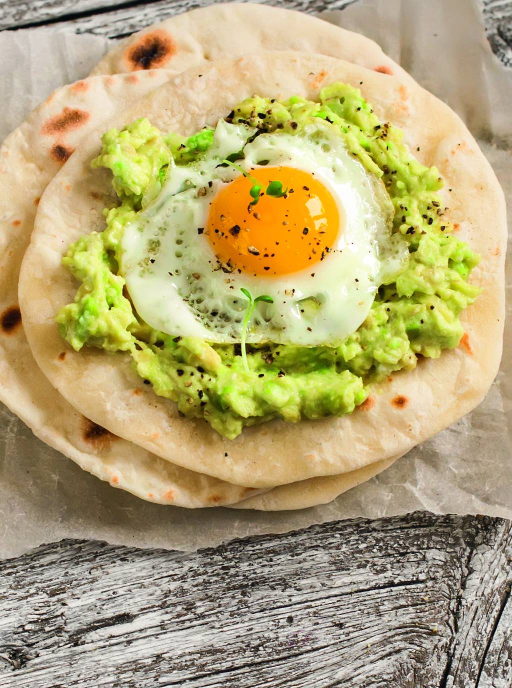 Hum… esse taco com ovo e guacamole está irresistível