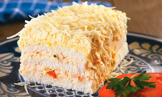 Torta gelada de pão de forma