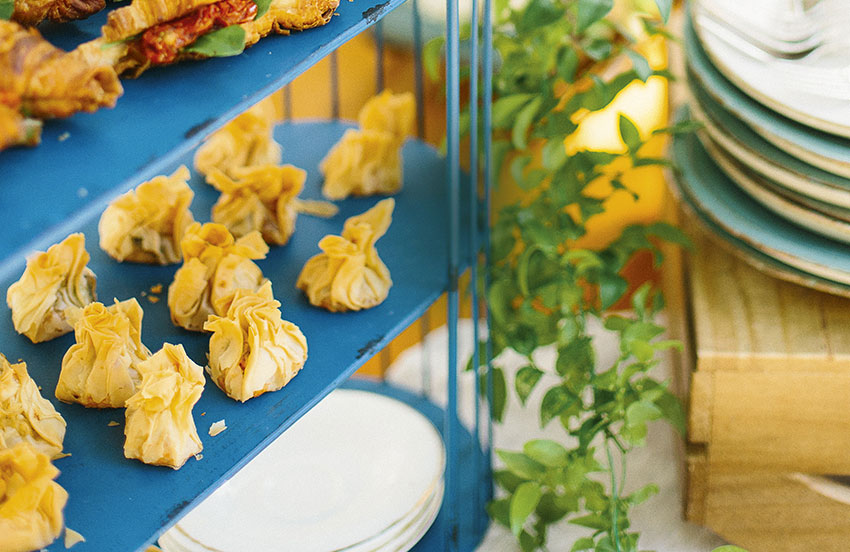 Trouxinha de frango com queijo roquefort