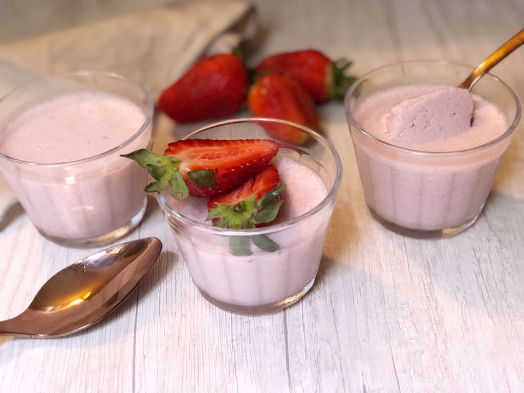 Gelatina proteica de morango