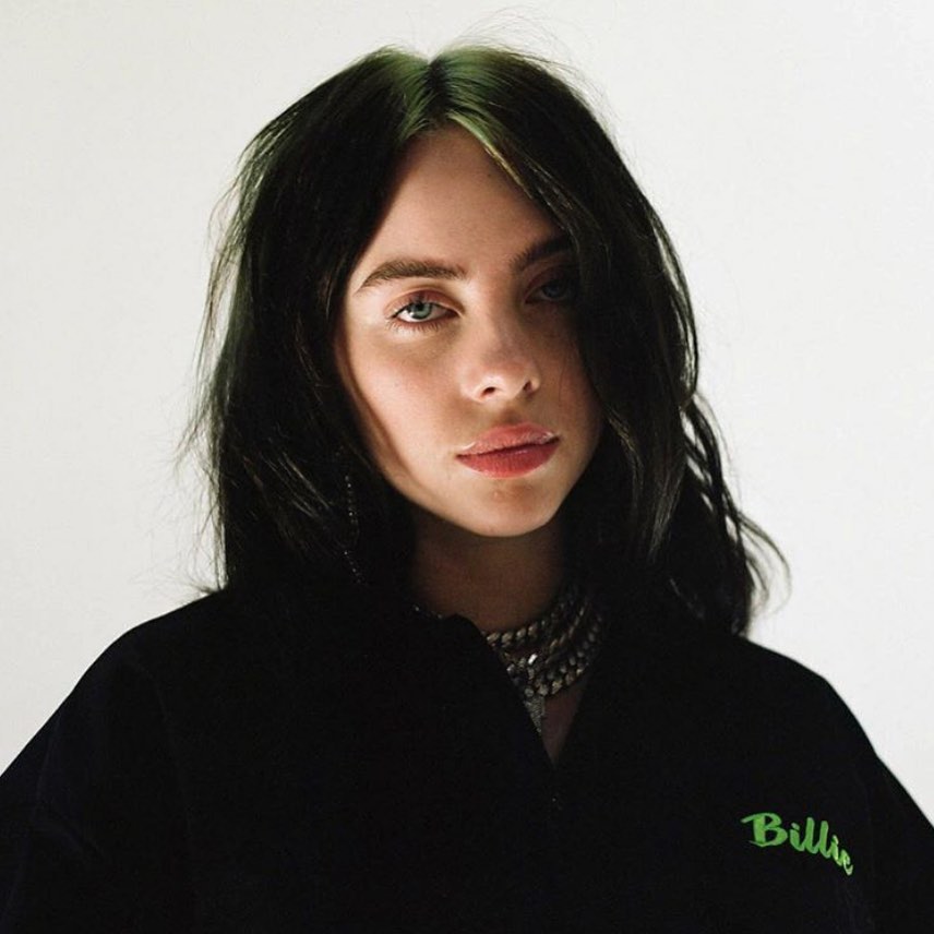 “Eu sou minha barriga?”, Billie Eilish questiona padrões de beleza