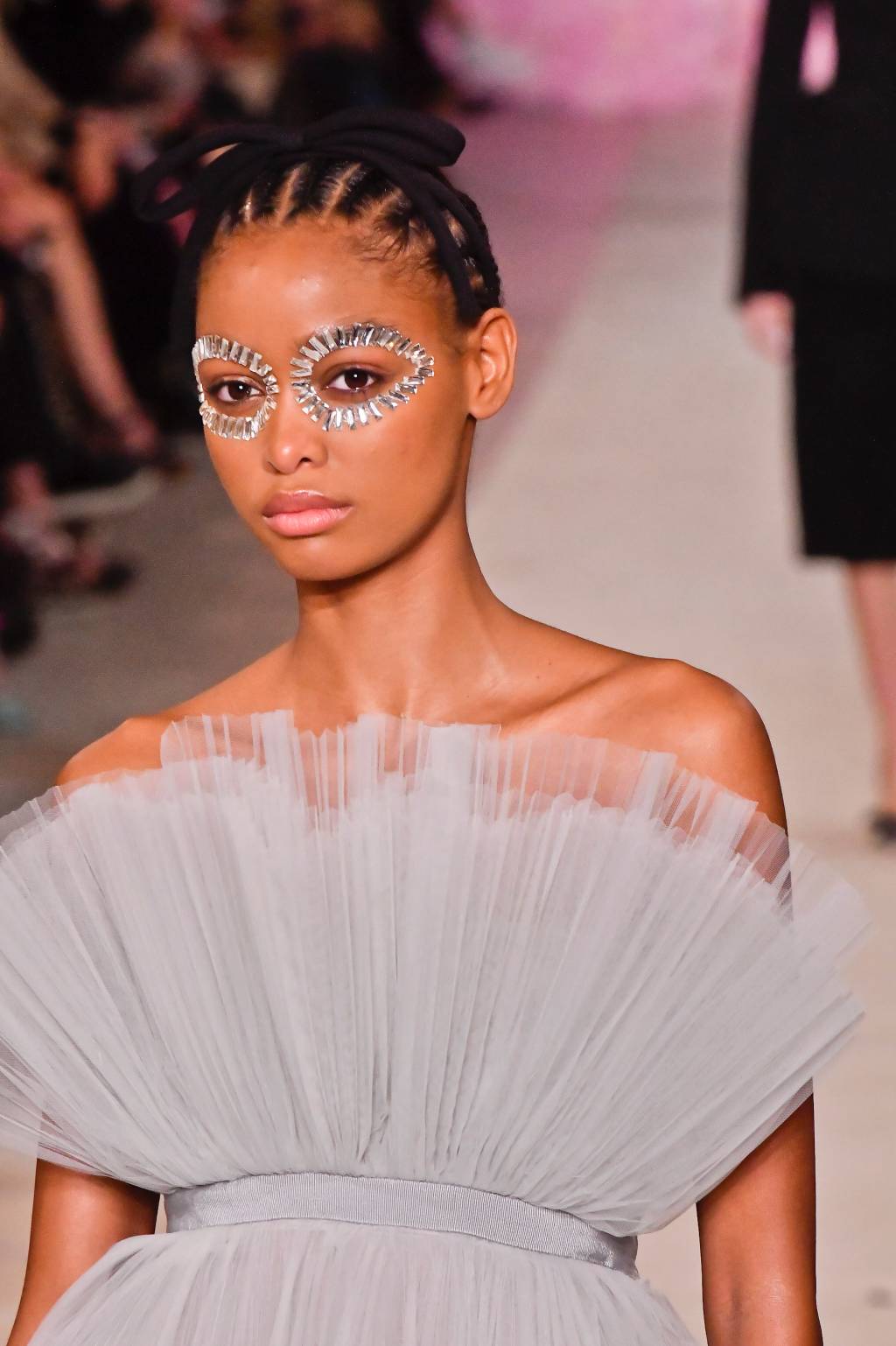 Giambattista Valli : Runway – Paris Fashion Week Womenswear Fall/Winter 2020/2021 Giambattista Valli : Runway – Paris Fashion Week Womenswear Fall/Winter 2020/2021