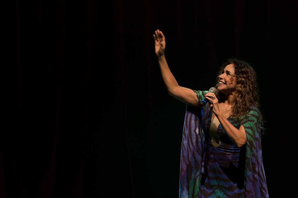 Fico em Casa: festival online tem line-up com mais de 70 artistas