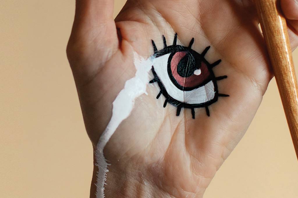 Sem lives milionárias, artistas independentes encaram abandono na pandemia