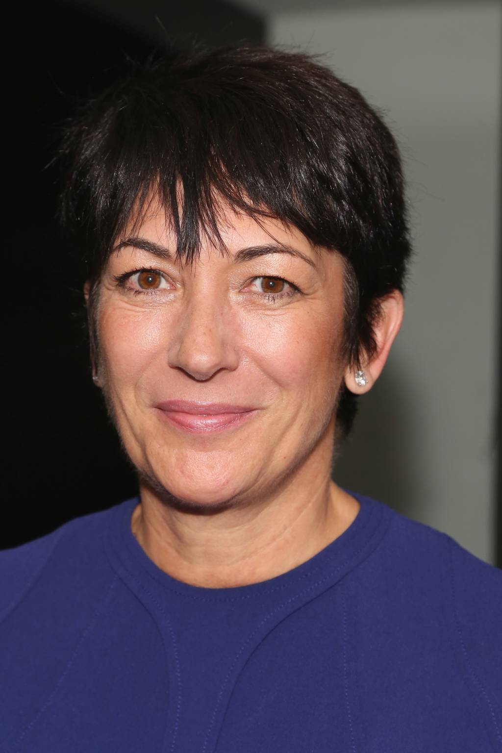 Ghislaine Maxwell teria cópia de vídeos incriminatórios de Jeffrey Epstein