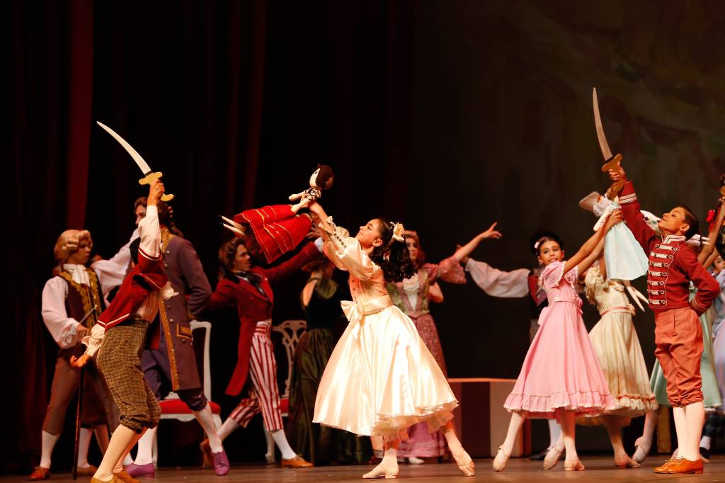 Bolshoi Brasil O Quebra-Nozes Bolshoi Brasil O Quebra-Nozes