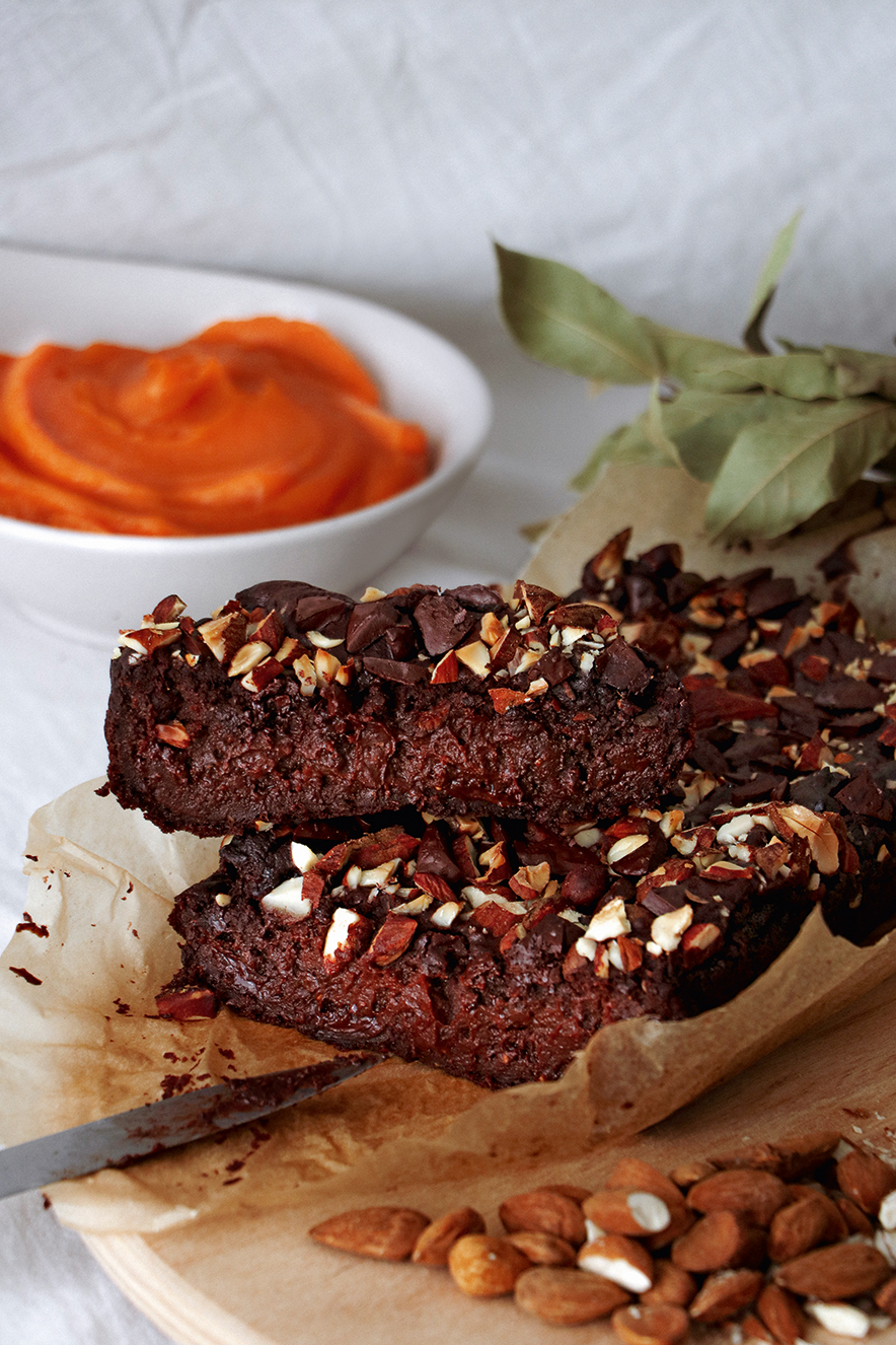 Brownie vegano de batata-doce