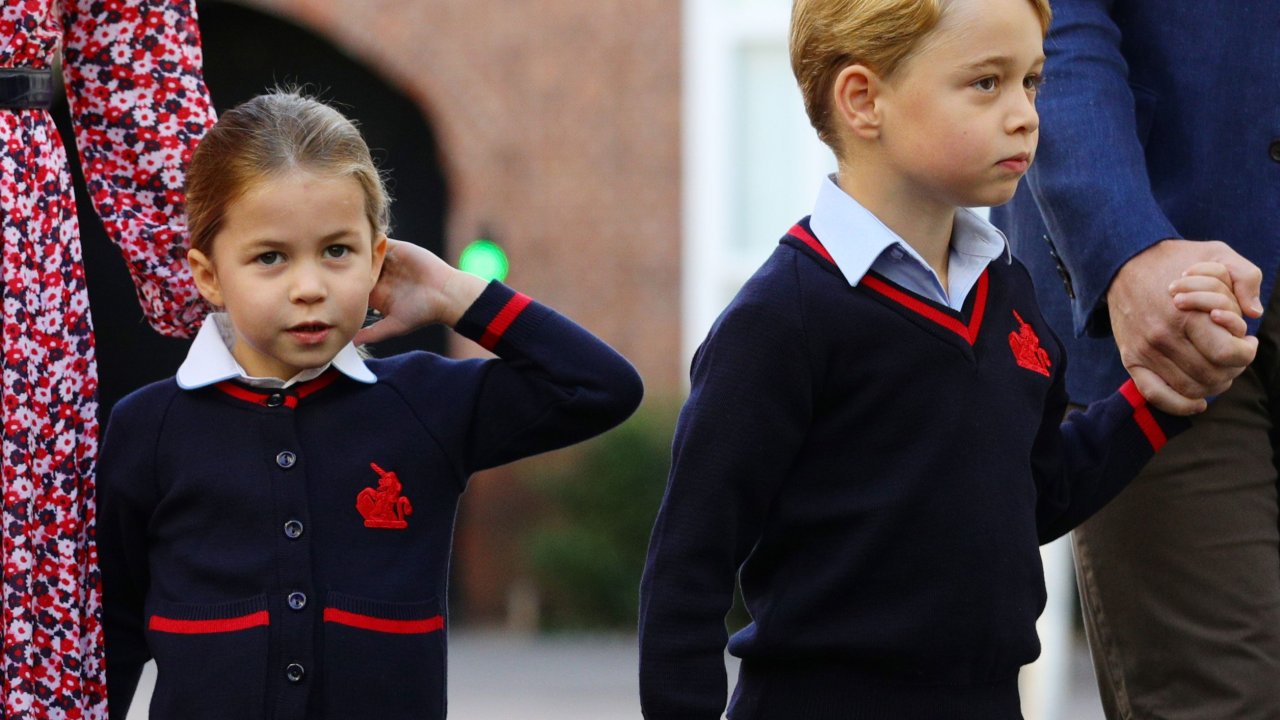 Princesa Charlotte e Príncipe George voltarão as aulas